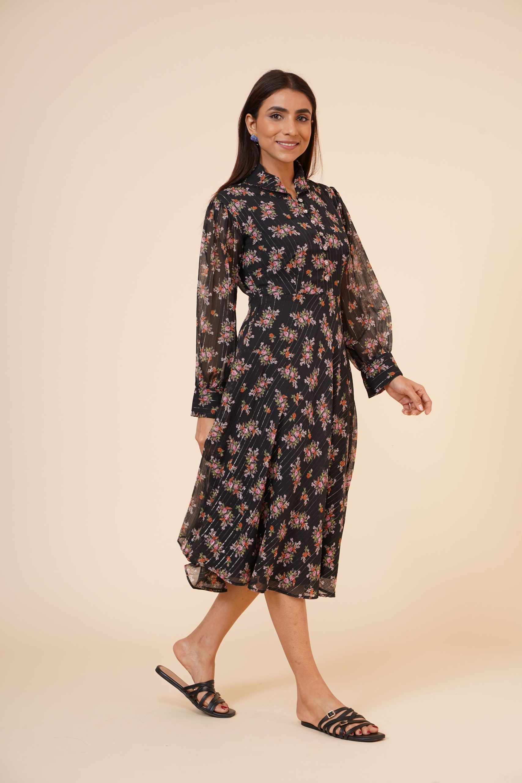 Printed Black Chiffon Casual Midi Dress: The Ultimate Wardrobe Essential - Image 3