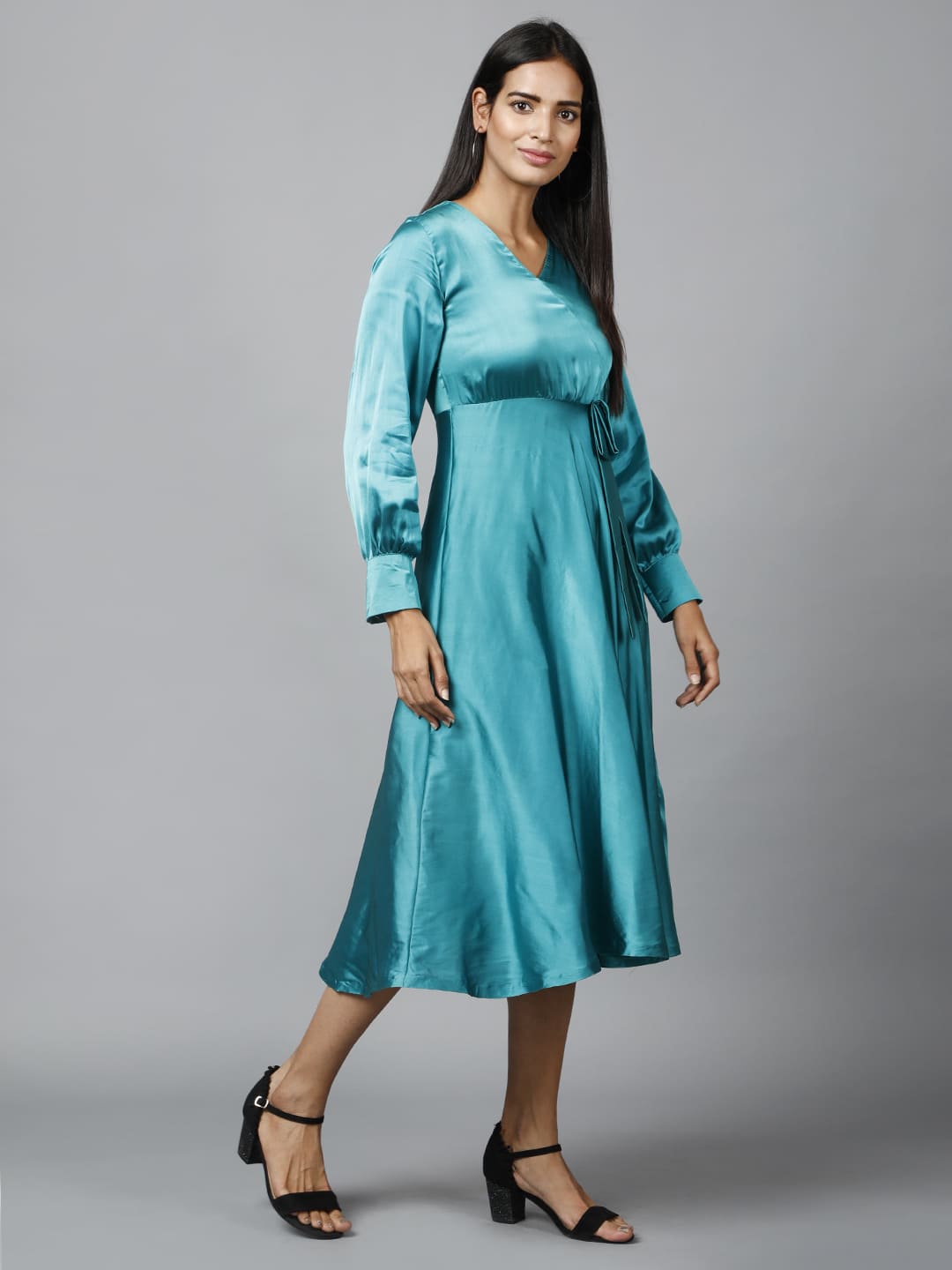 Women's Empire Line With Cuff Satin Wrap Dress Green - Image 2