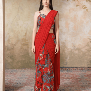 Dazzling Women's Red base Leaf print Georgette Pleats drape Saree, Blouse set